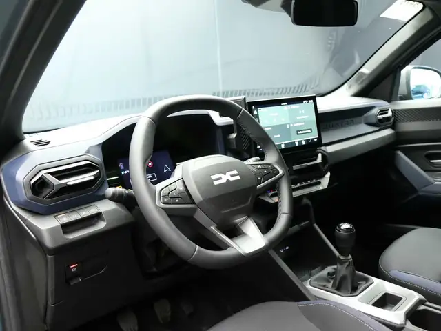 Dacia Duster view 13