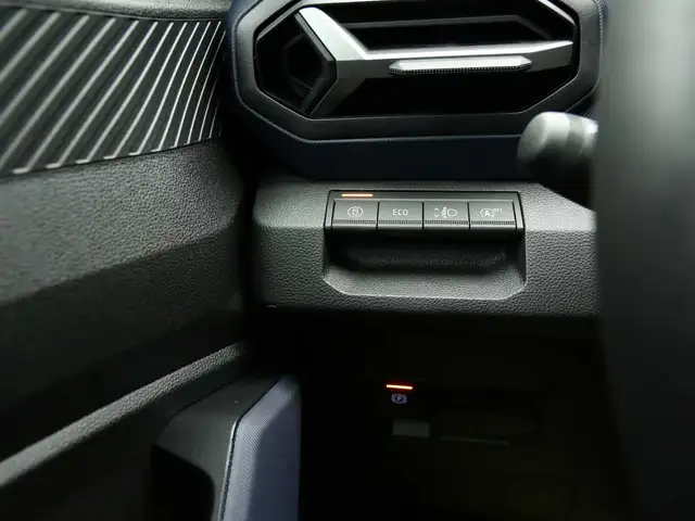 Dacia Duster view 24