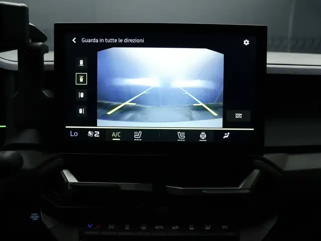 Dacia Duster view 16