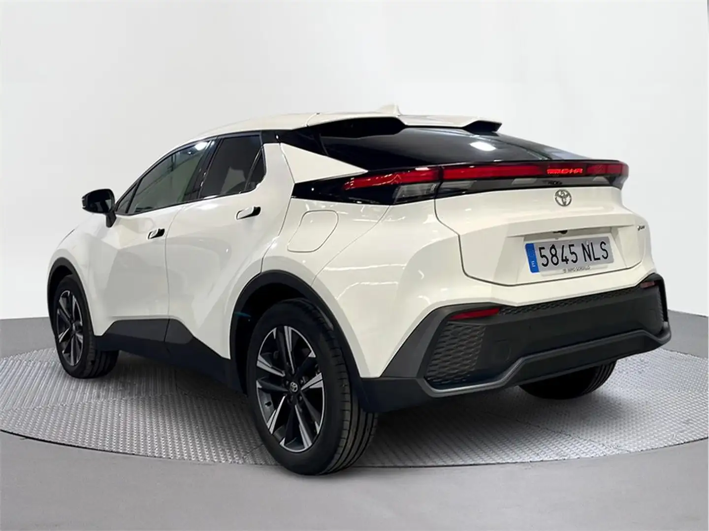 Toyota C-HR 2.0 220PH Advance - 2