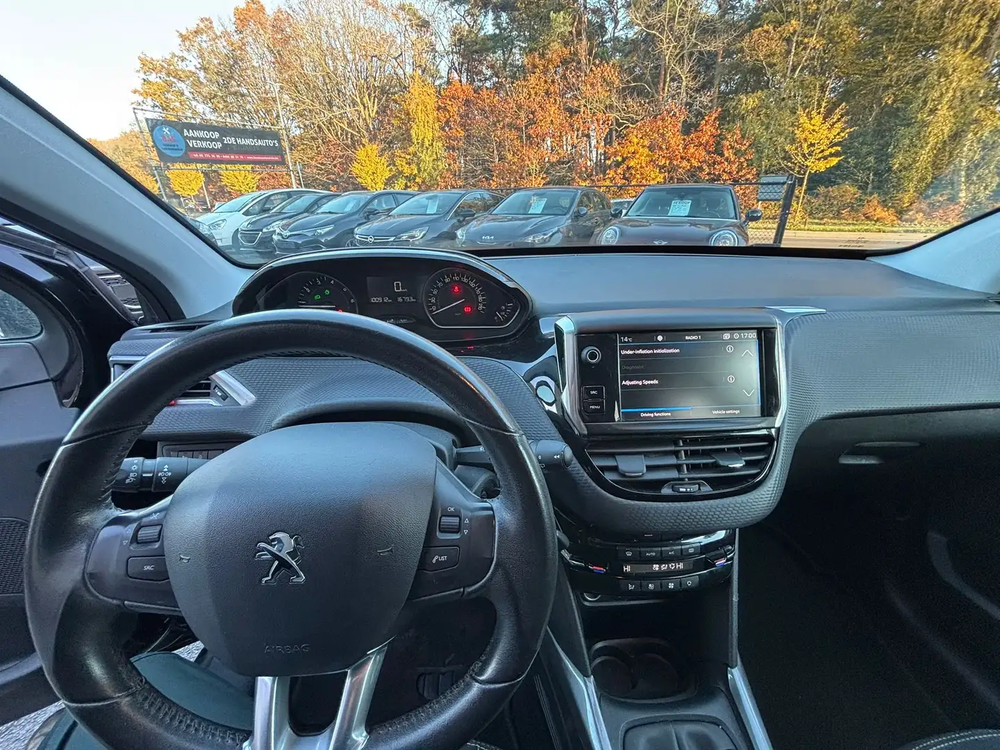 Peugeot 2008 2008 PureTech 82 Active Noir - 2