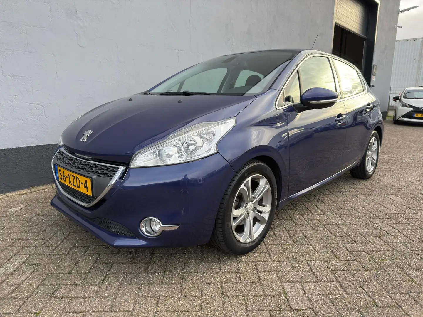 Peugeot 208 1.6 VTi Allure - Lederen Interieur Blau - 1