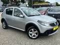 Dacia Sandero Stepway 1.6*Klima*TÜV+Service NEU Silber - thumbnail 1