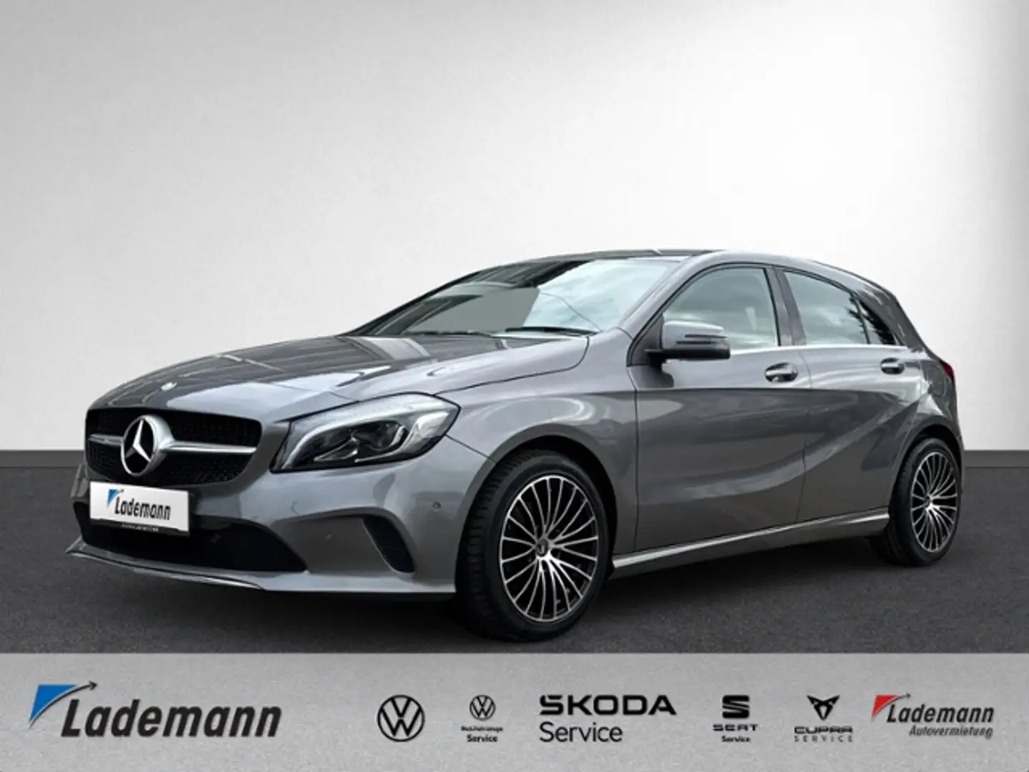Mercedes-Benz A 200 Urban LED+KLIMAANLAGE+GRA+PDC+SITZHEIZUNG+ Серый - 1