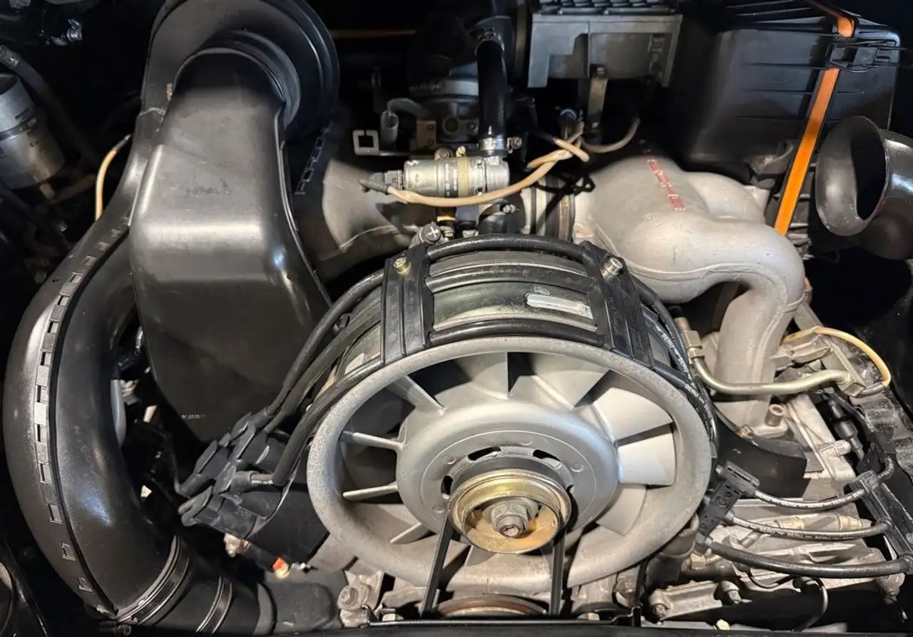 Porsche 911 Carrera 3.2 L FULL MATCHING BACKDATE, foto 4