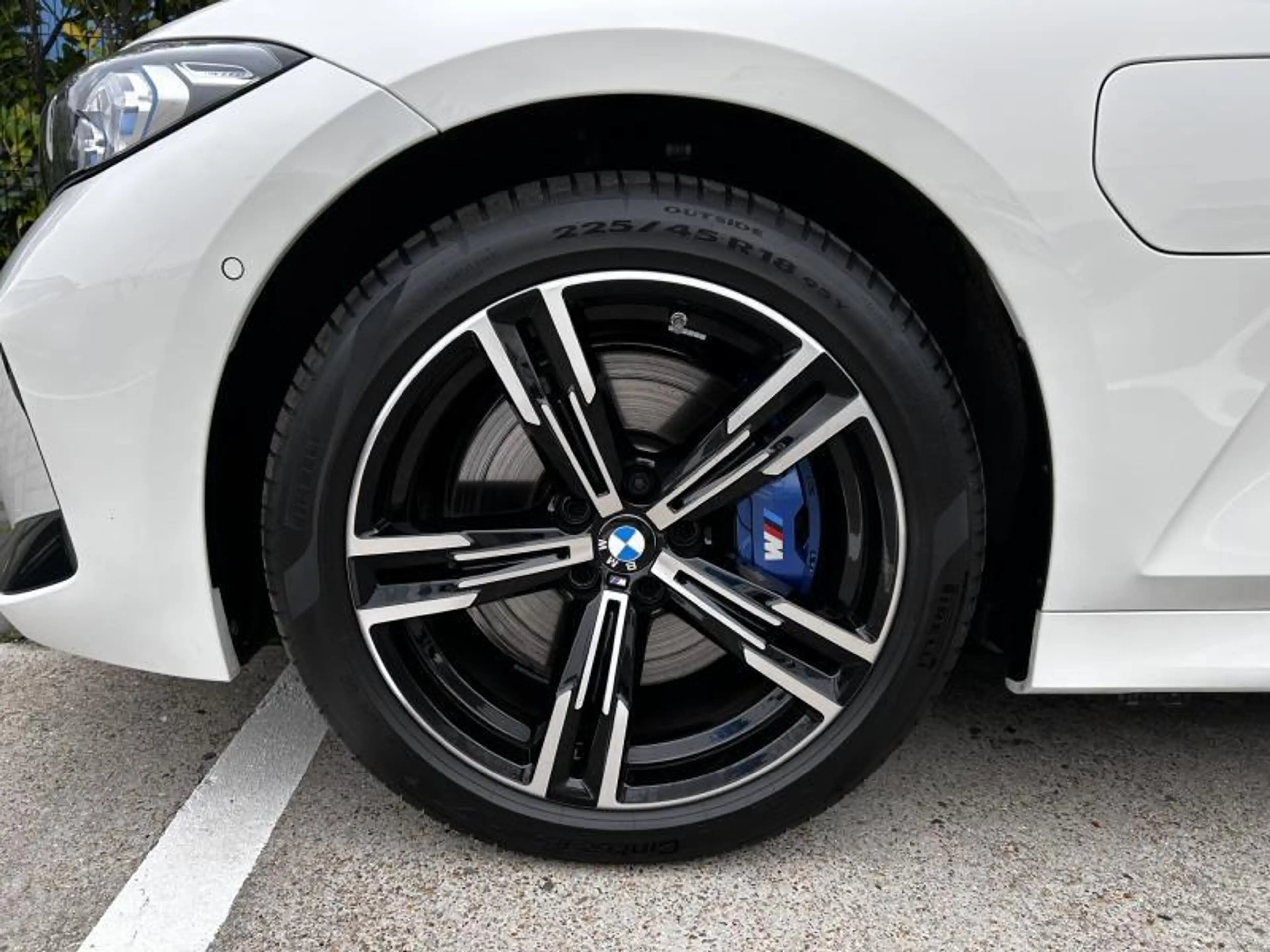 BMW 330 Touring — photo 4