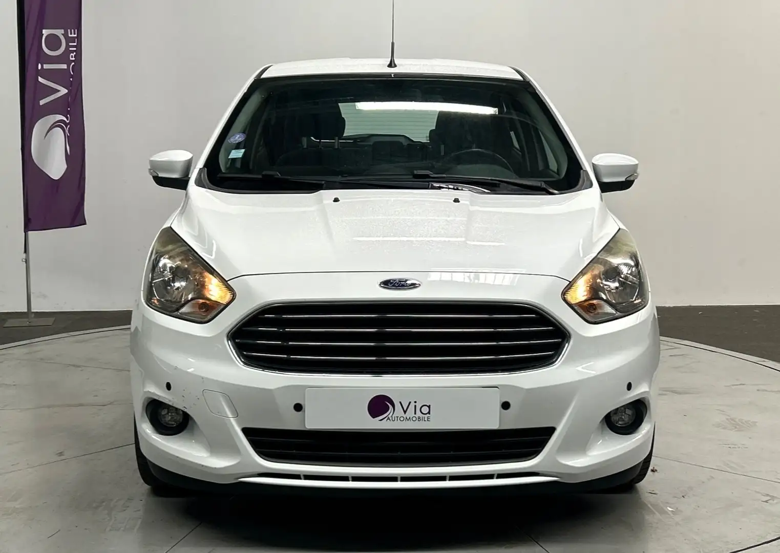 Ford Ka/Ka+ 1.2 Ti-VCT 85 Ultimate Blanc - 2