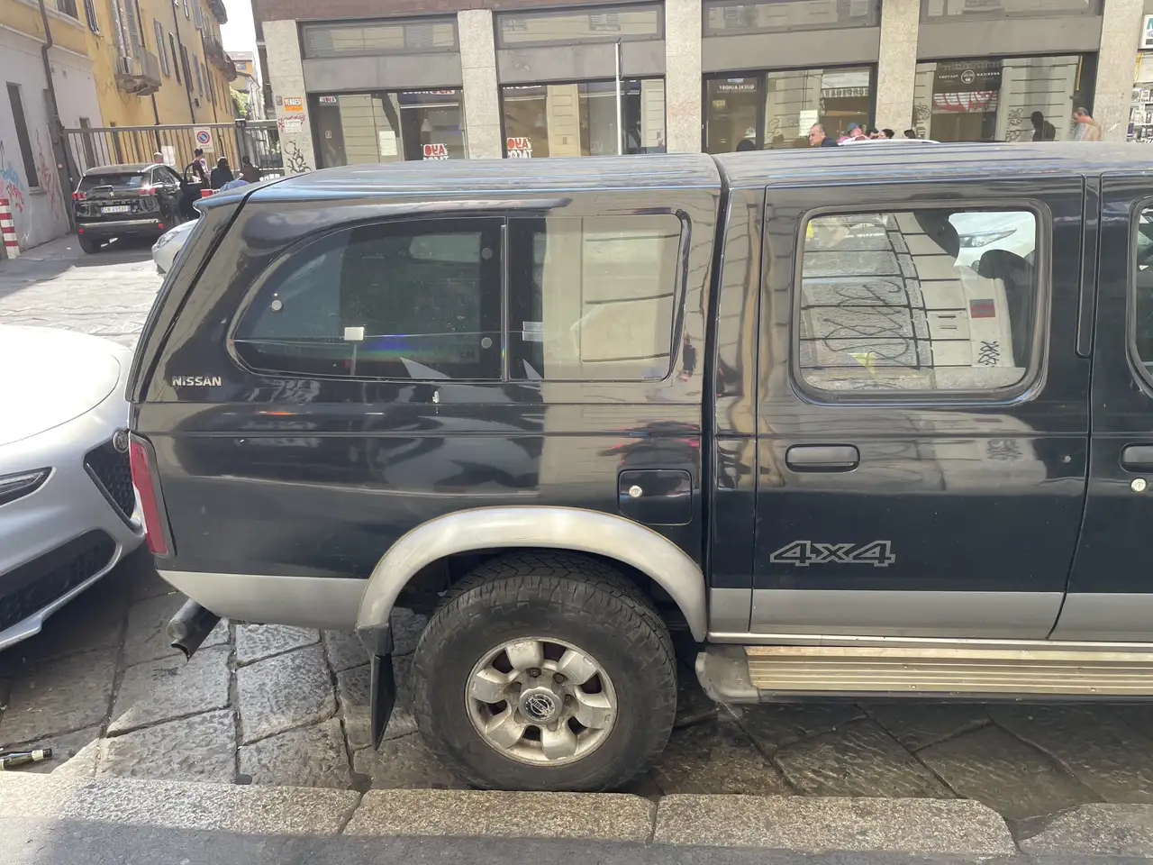 Nissan Navara Double Cab, foto 2