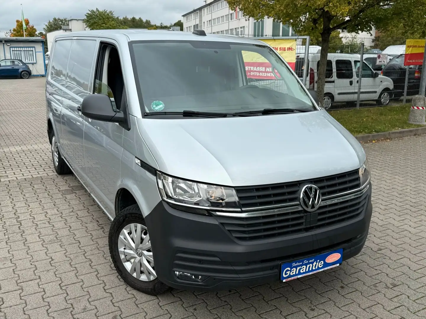Volkswagen T6 Transporter T6.1 2.0 TDI Transporter Kasten Lang FWD*GR.NAVI Silber - 1