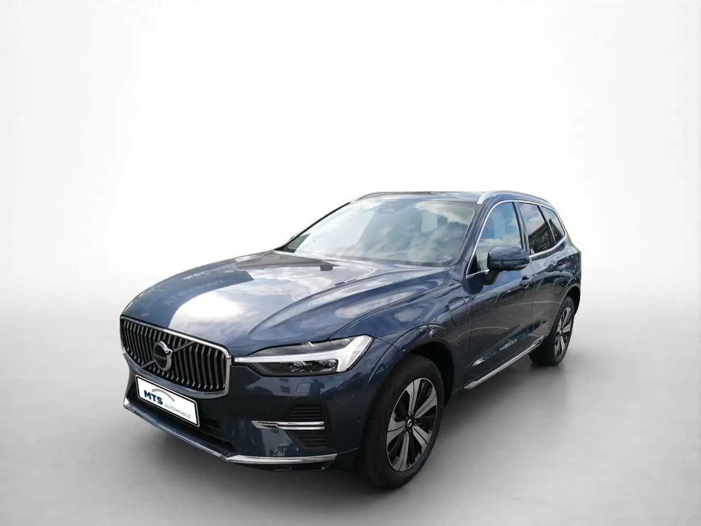 Volvo XC60 T8 PHEV Plus Bright Business Paket Mavi - 2