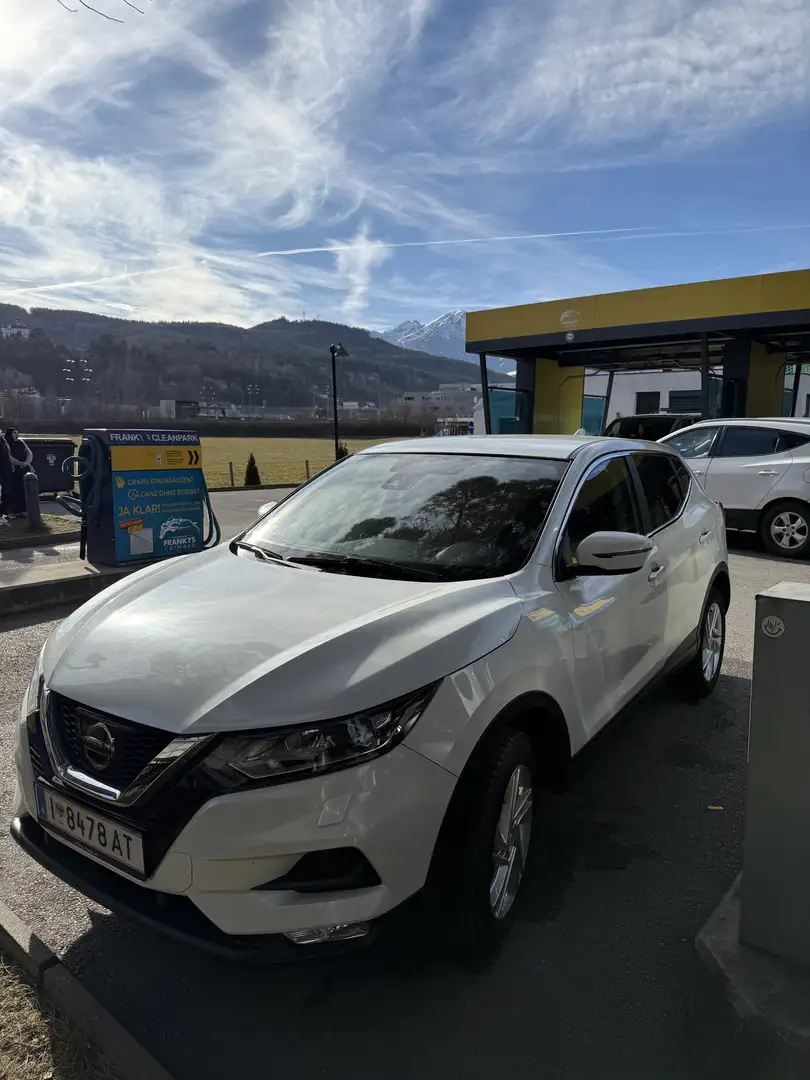 Nissan Qashqai 1,6 dCi Acenta Weiß - 1