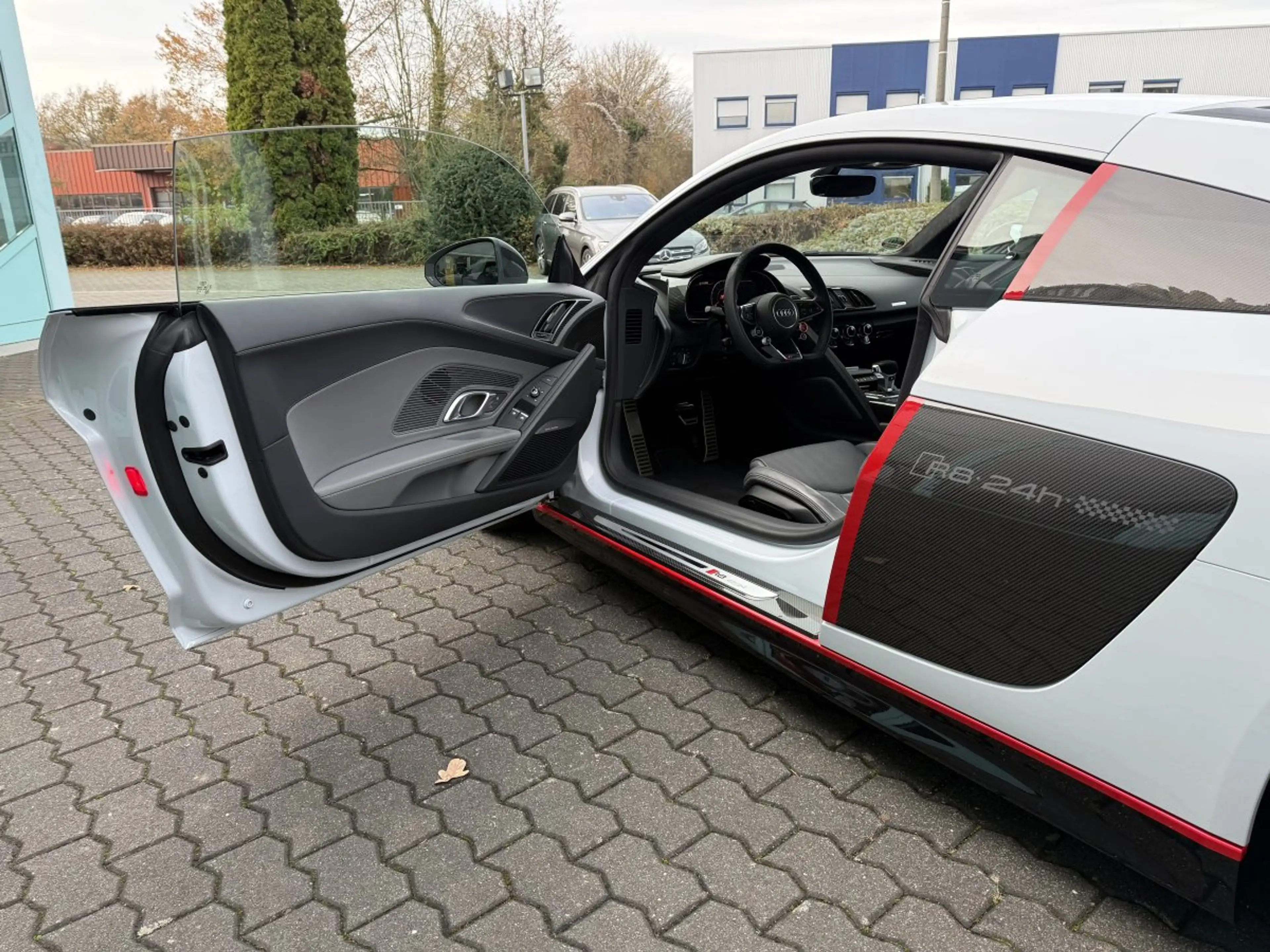 Audi R8 V10 24H Edition Nr. 2 von 24 — photo 9