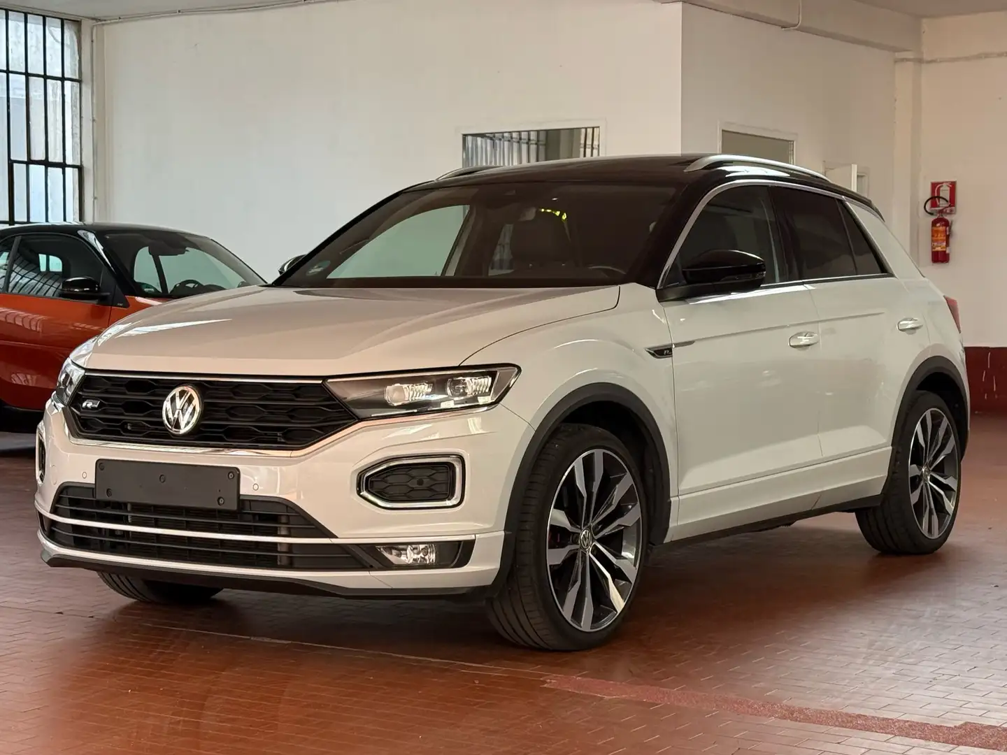 Volkswagen T-Roc 2.0 tsi 190cv 4motion dsg SPORT R-Line GancioTrain Blanc - 2