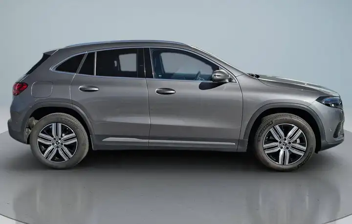 Mercedes-Benz EQA 250 EQA 250  Street Edition