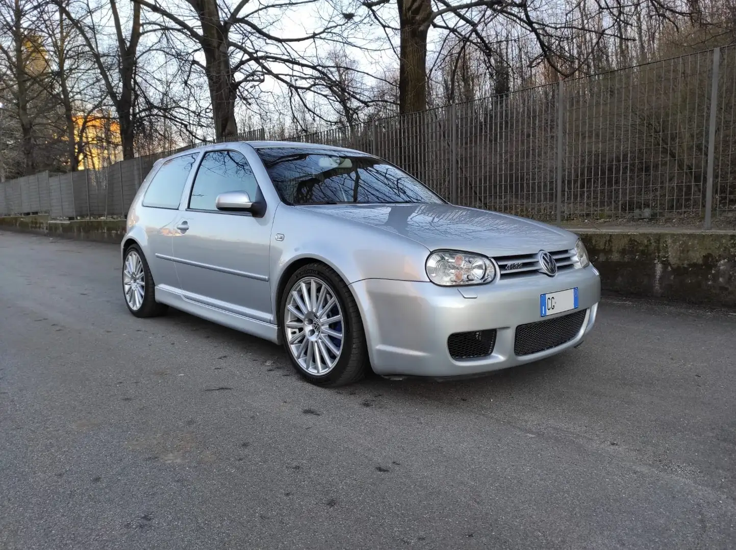 Volkswagen Golf R Golf IV R32 manuale ASI Italiana Grigio - 1