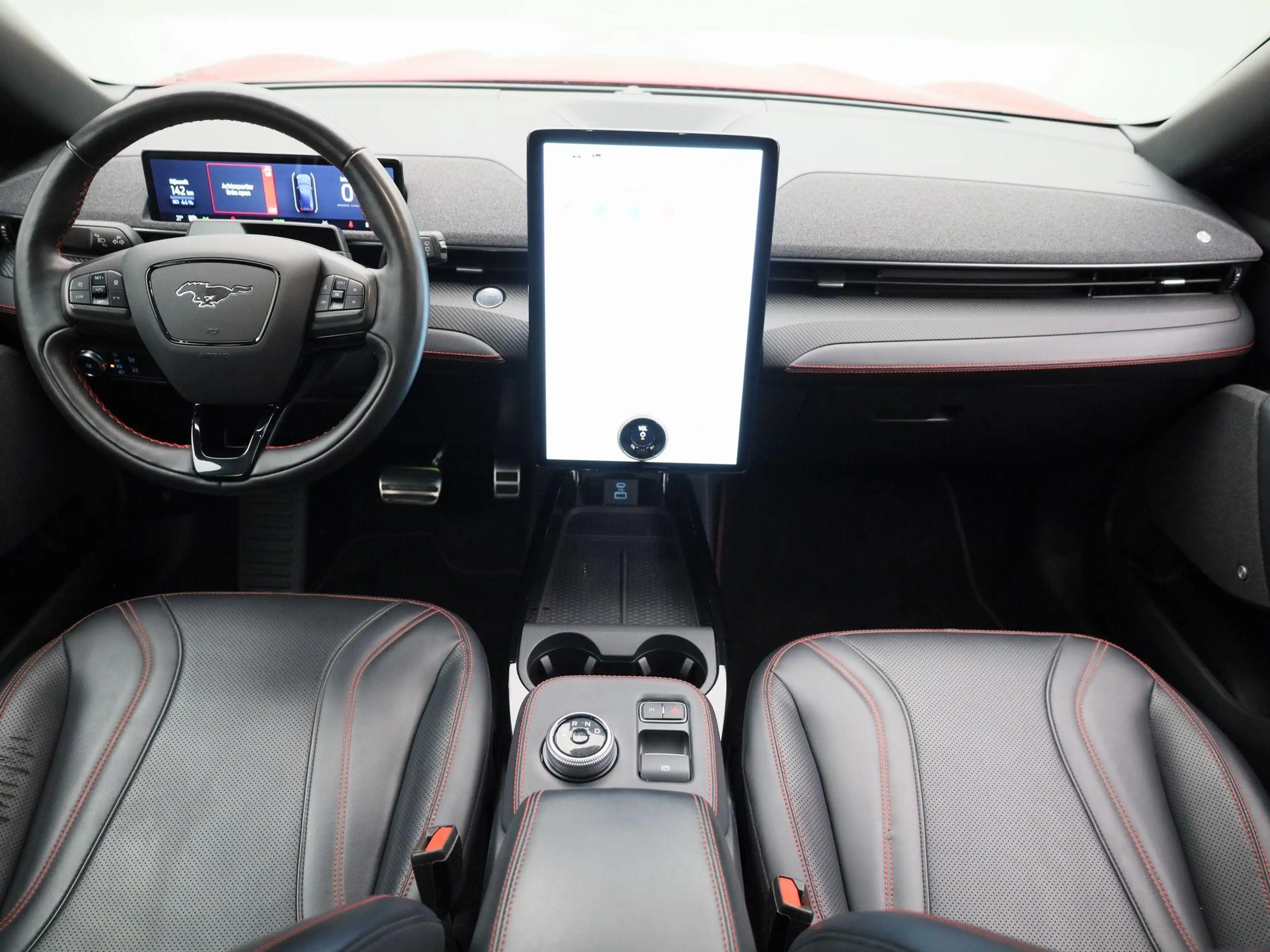 Ford Mustang Mach-E AWD 75 kWh LED | LEDER | PANO | CAMERA — photo 8