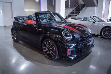 JCW  Aut.