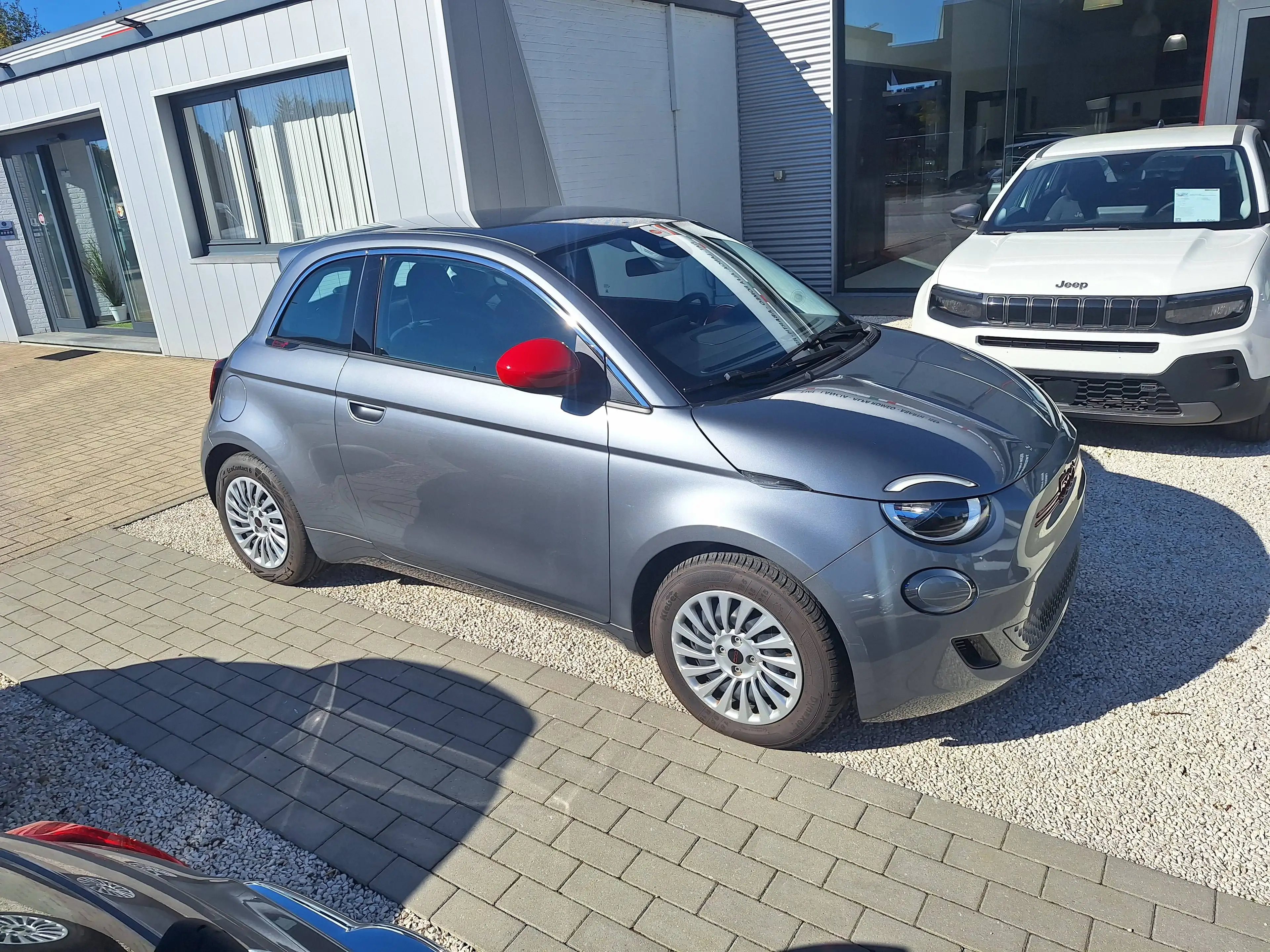 Fiat 500 e-500 24 kWh Red Red — photo 7