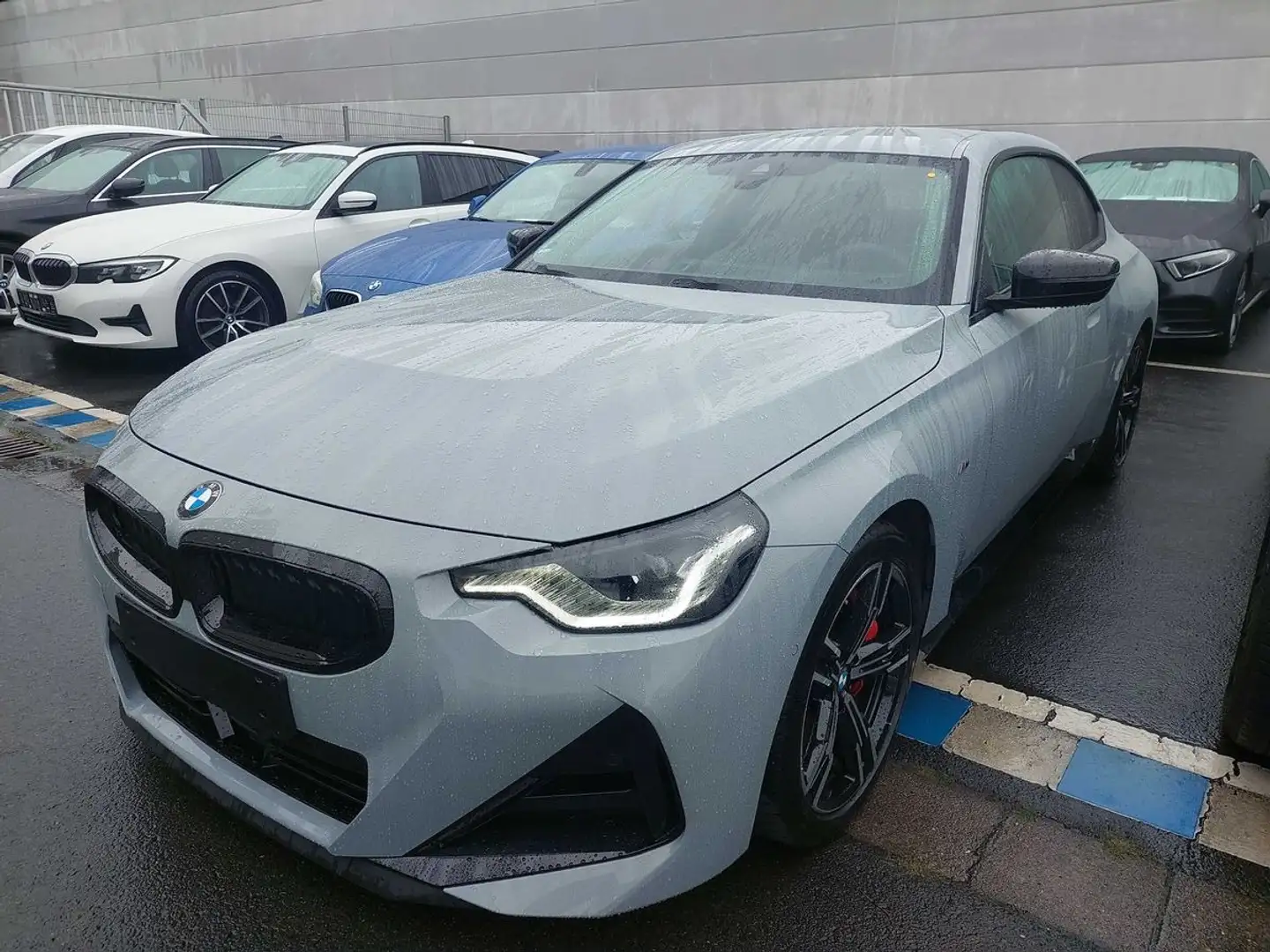 BMW 220 i Coupe M-Sport LED/Navi/Kamera/SHZ/Widescreen Grigio - 2