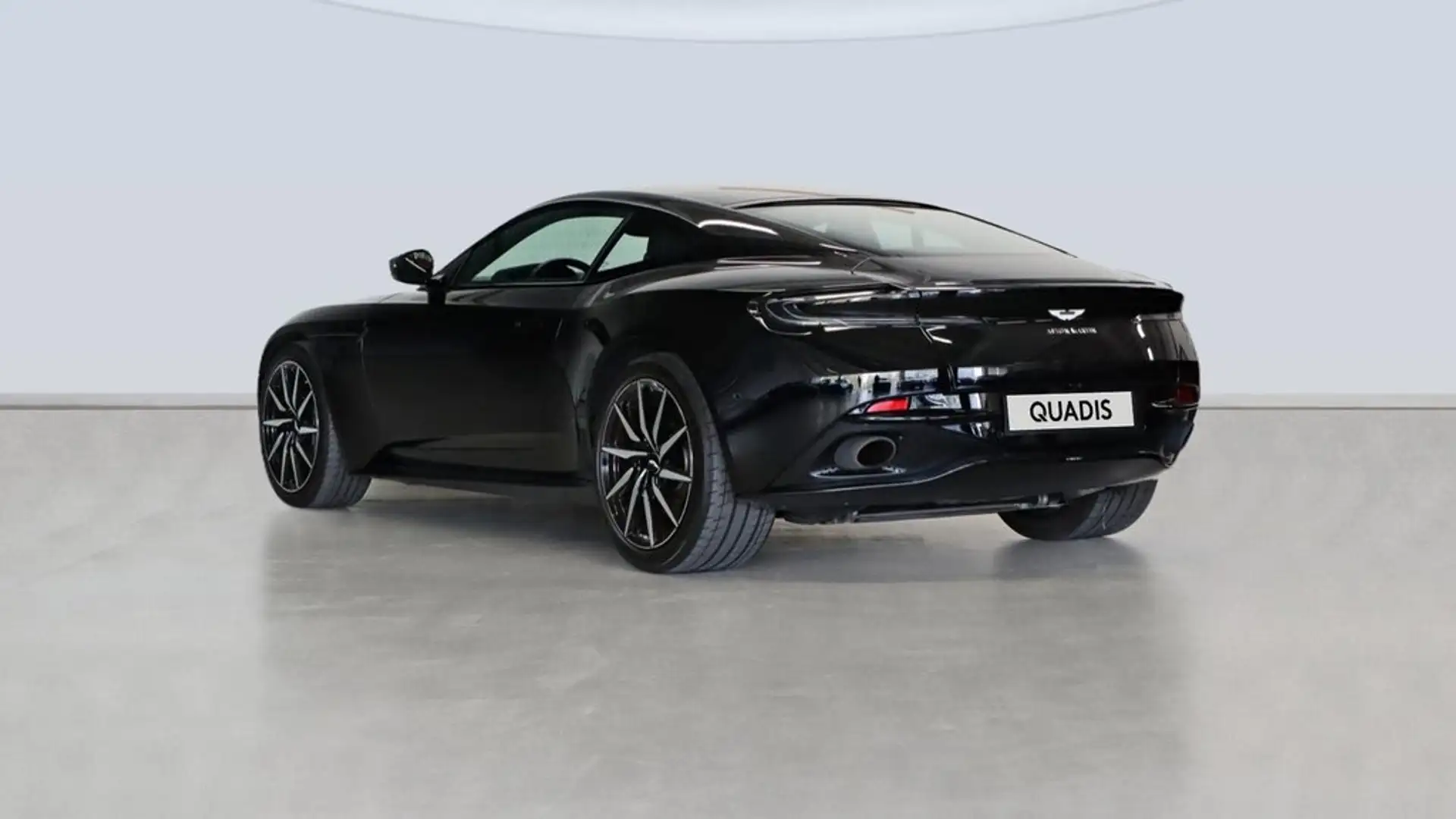 애스턴마틴 DB11 V8 2018 검정 사진 2