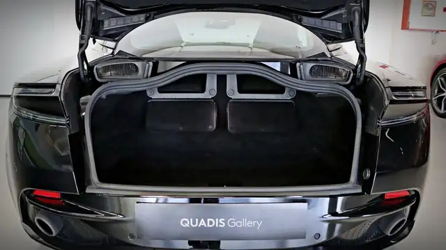Aston Martin DB11 view 5