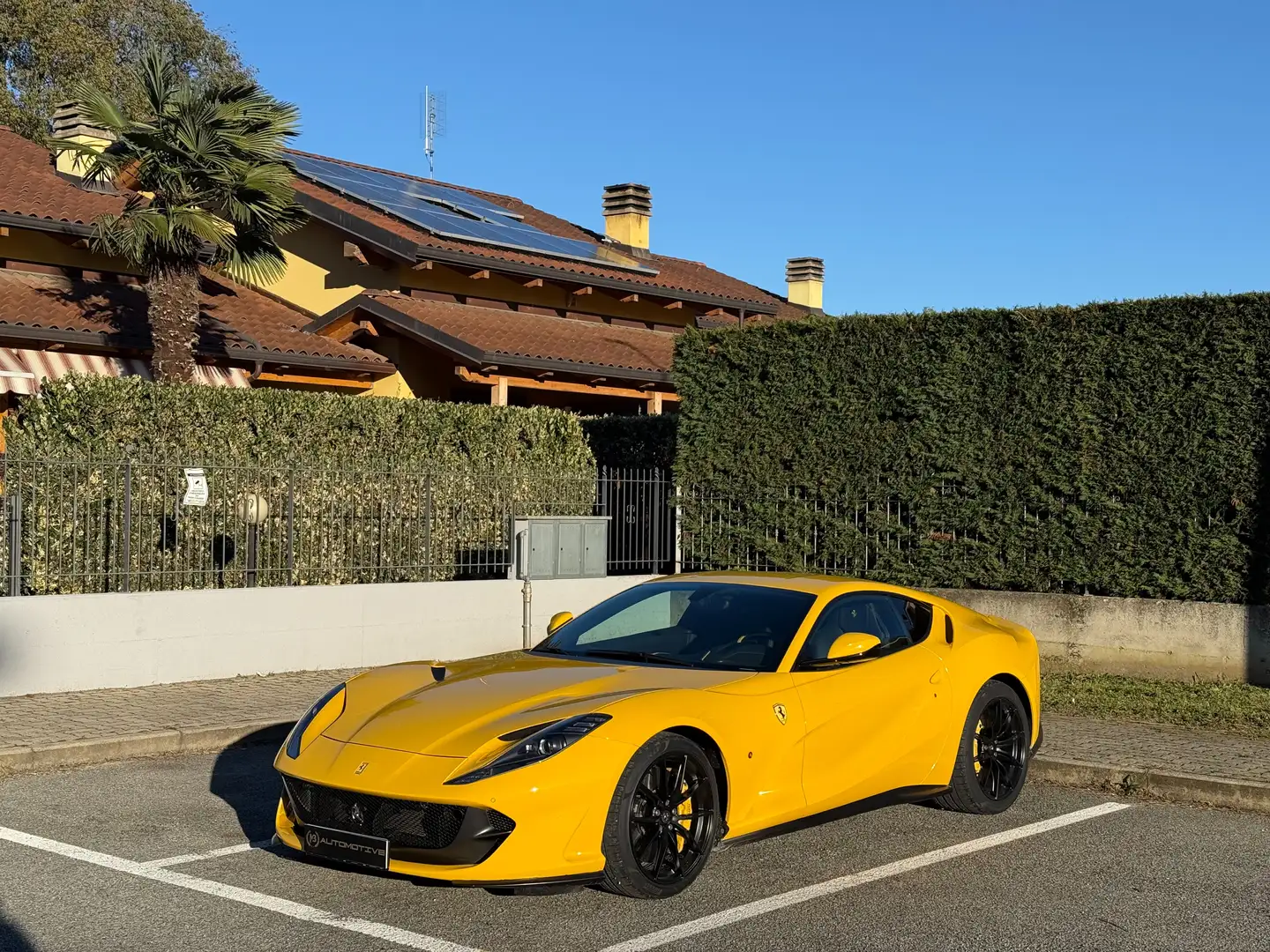 Ferrari 812 812 Superfast 6.5 dct Carbon Kit Ferrari Approved Giallo - 1