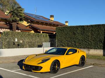 812 Superfast 6.5 dct Carbon Kit Ferrari Approved