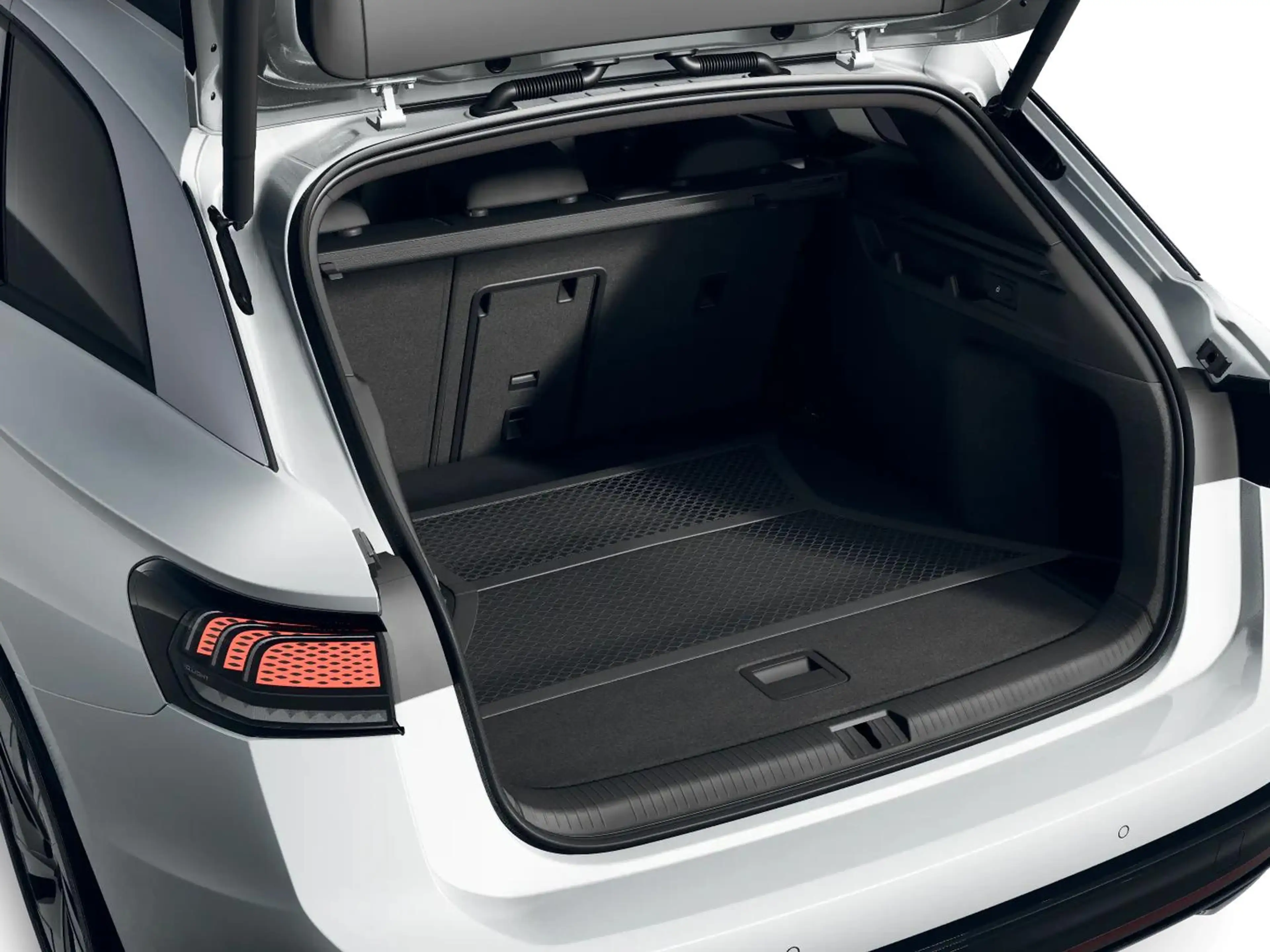 Volkswagen ID.7 Pro S 86kWh AHK+Navi+WP+Matrix+360°+eHeck+Trave... — photo 6