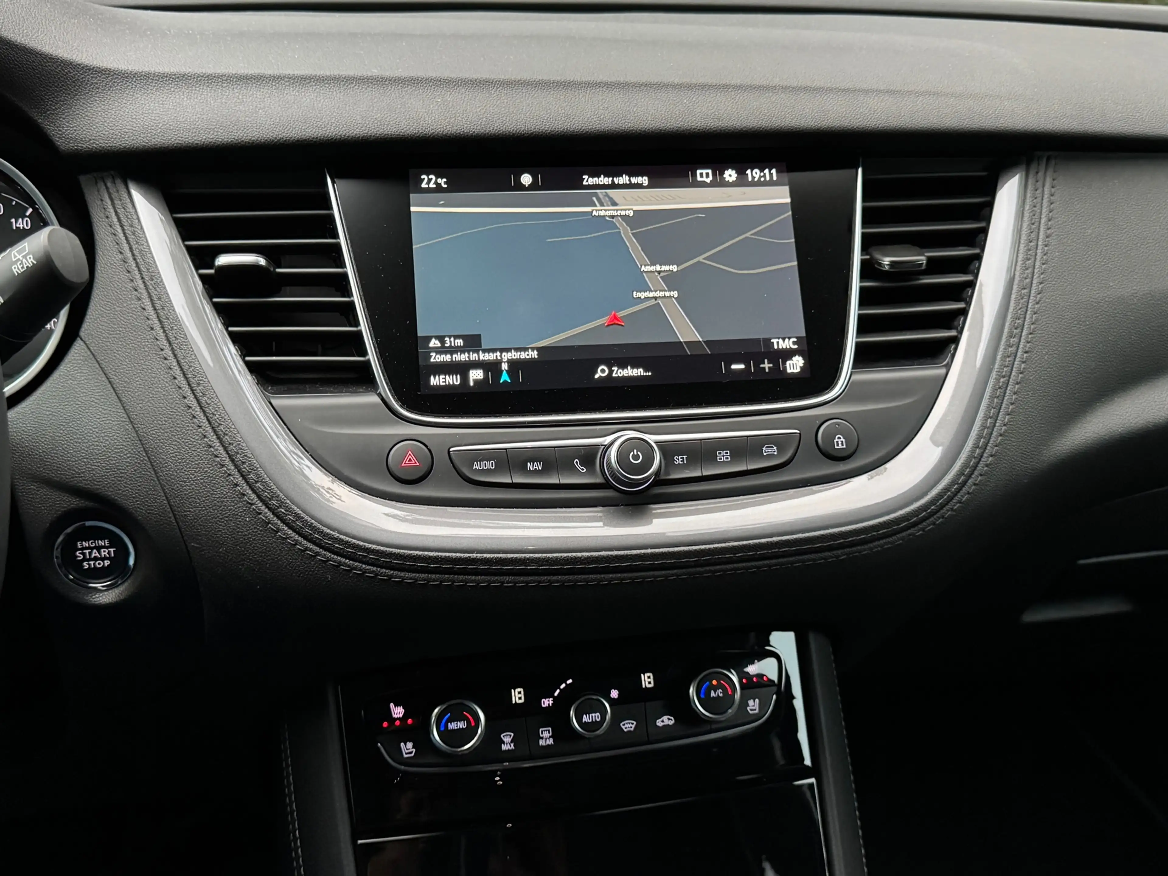 Opel Grandland X 1.6 180PK Turbo Business Executive 1E EIGENAAR DEA — photo 25