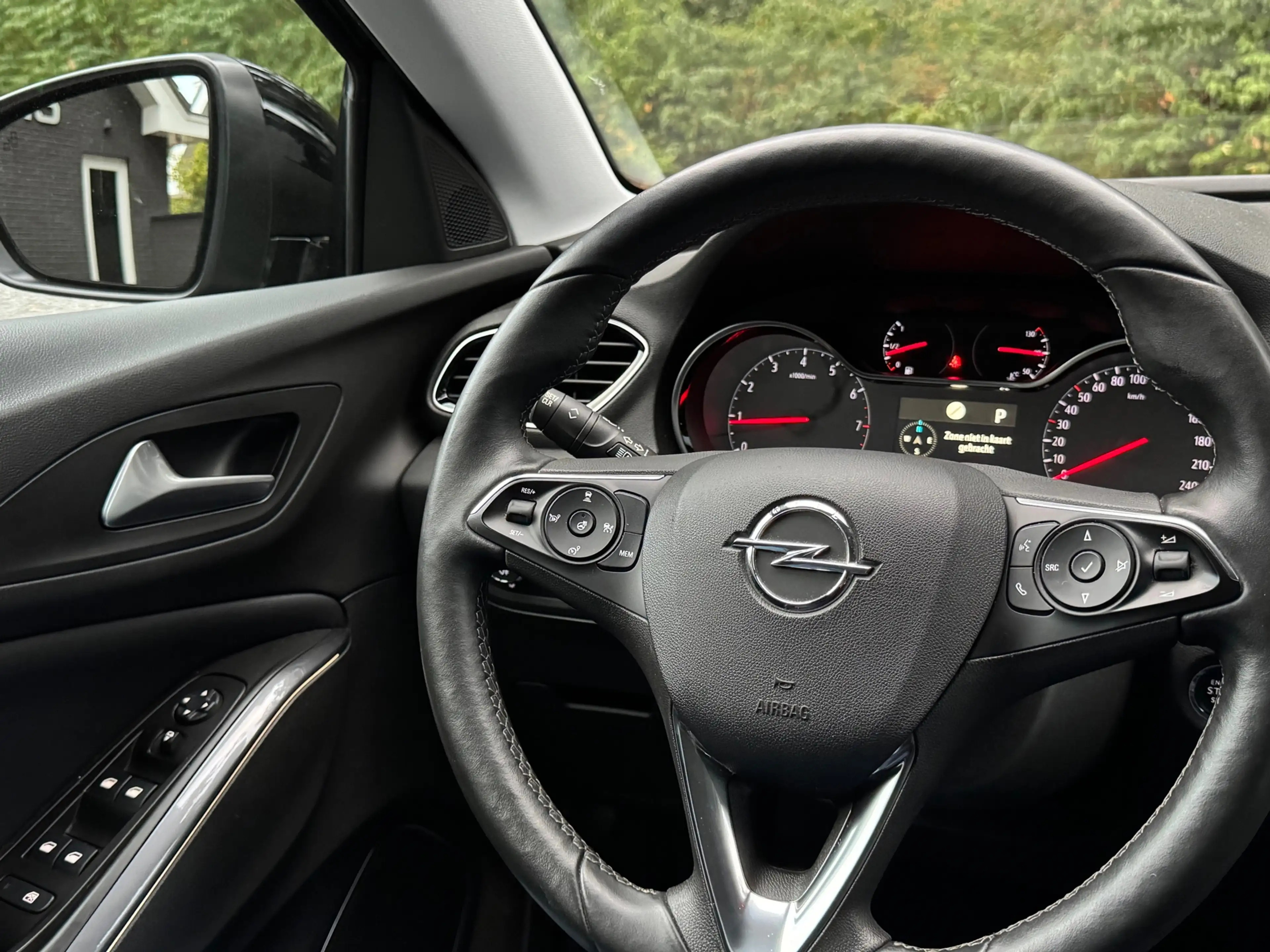 Opel Grandland X 1.6 180PK Turbo Business Executive 1E EIGENAAR DEA — photo 23