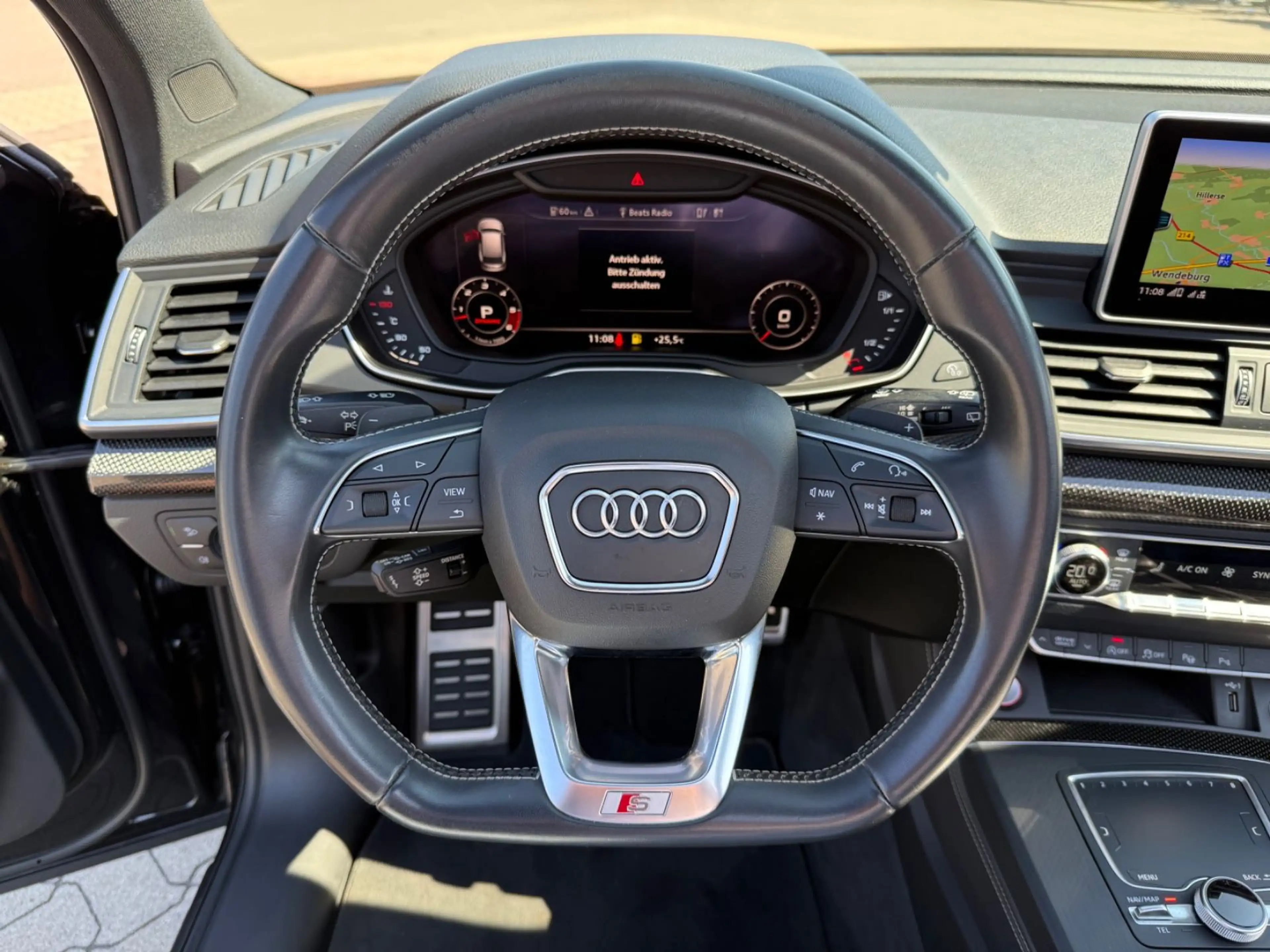 Audi SQ5 3.0 TDI BLACKLINE, PANORAMA, S-SITZE RAUTE — photo 12