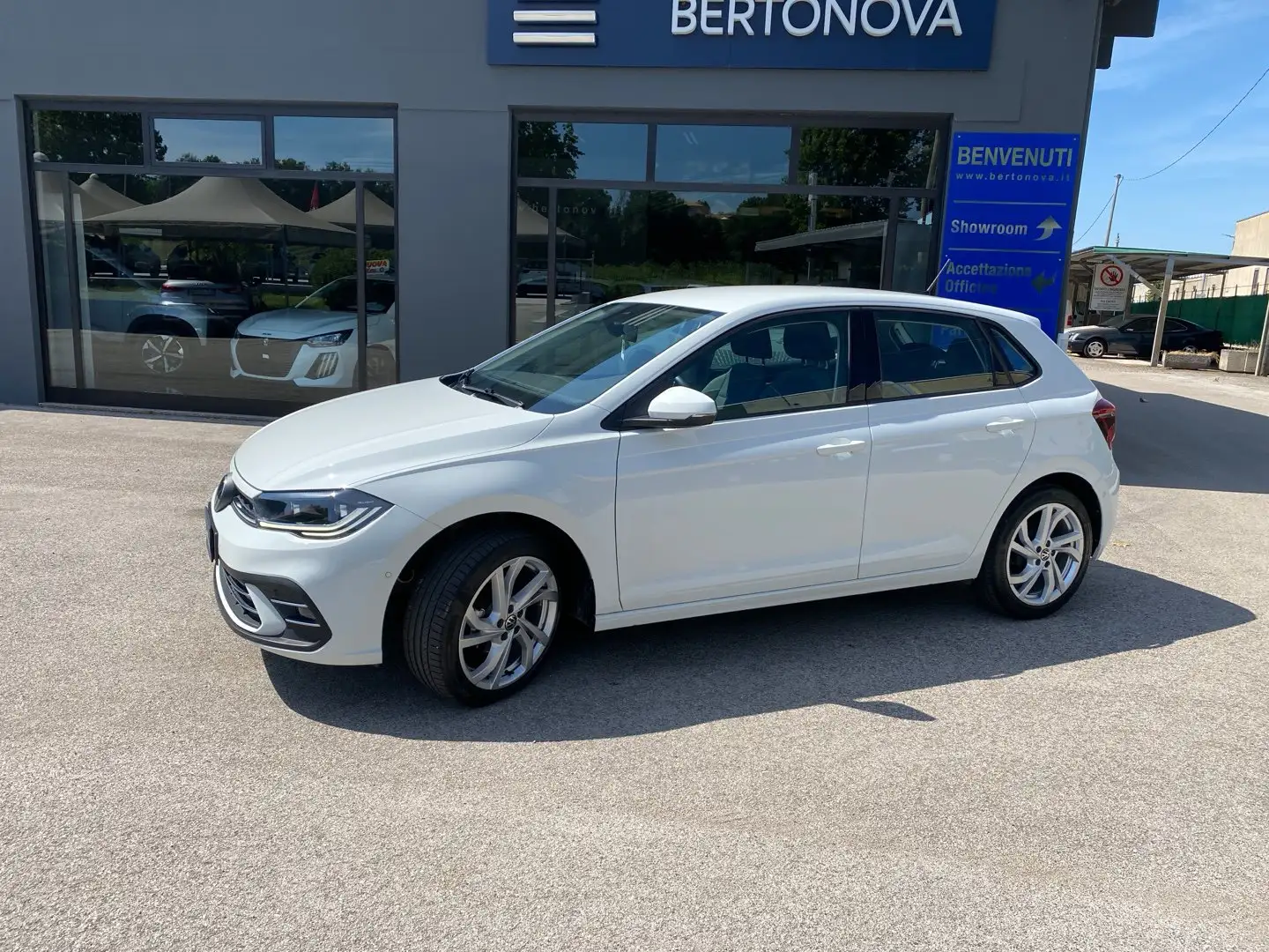 Volkswagen Polo 1.0 TSI DSG Style Bianco - 2