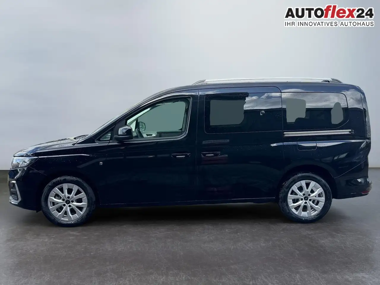 Ford Grand Tourneo Titanium 2,0 L2 7 Sitzer Klimaautomatik Anhänge... 7