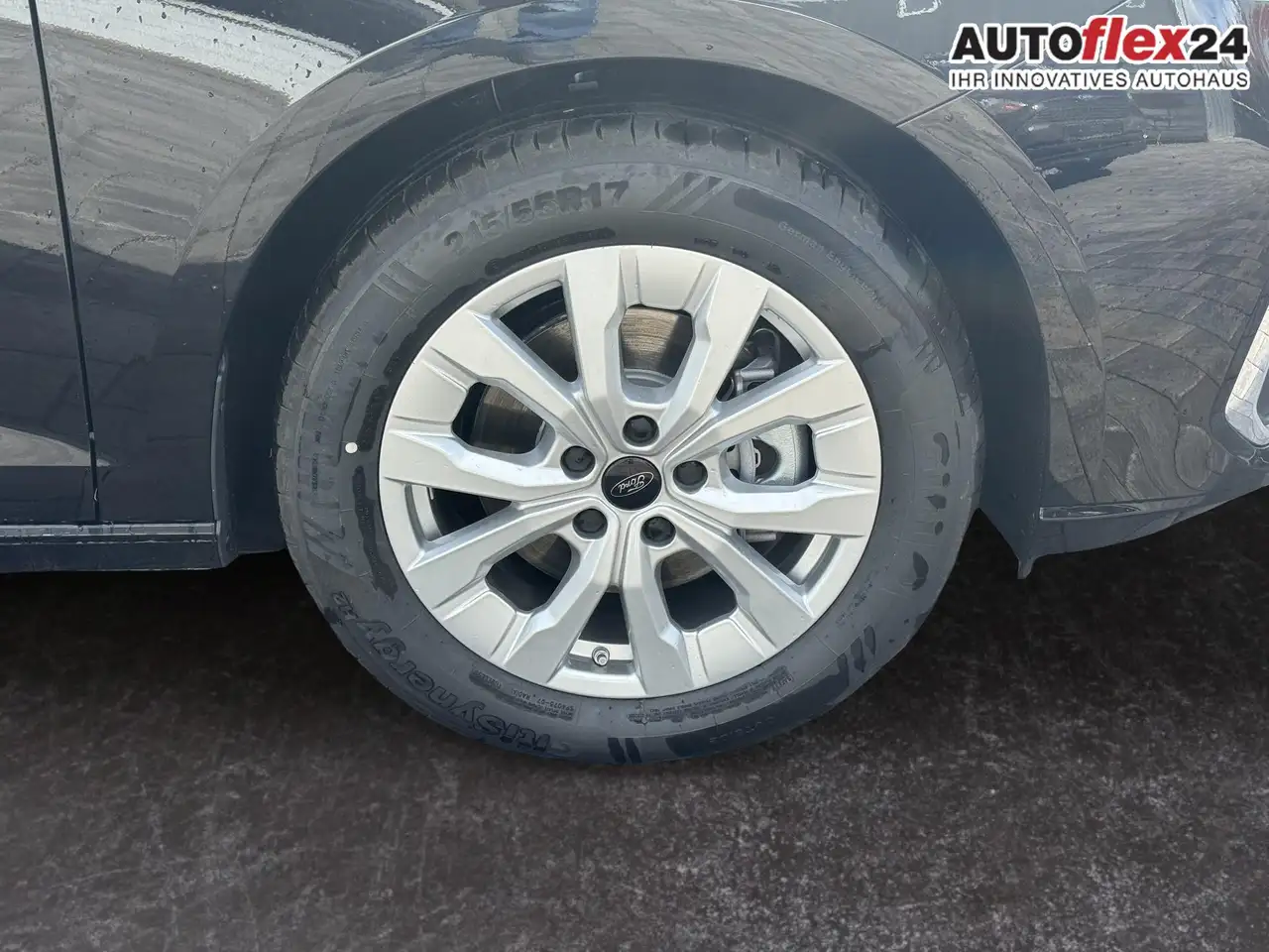 Ford Grand Tourneo Titanium 2,0 L2 7 Sitzer Klimaautomatik Anhänge... 9