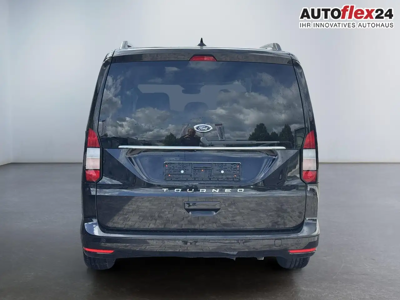 Ford Grand Tourneo Titanium 2,0 L2 7 Sitzer Klimaautomatik Anhänge... 4