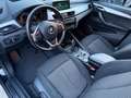BMW X1 sDrive18d Advantage Aut. Schwarz - thumbnail 8