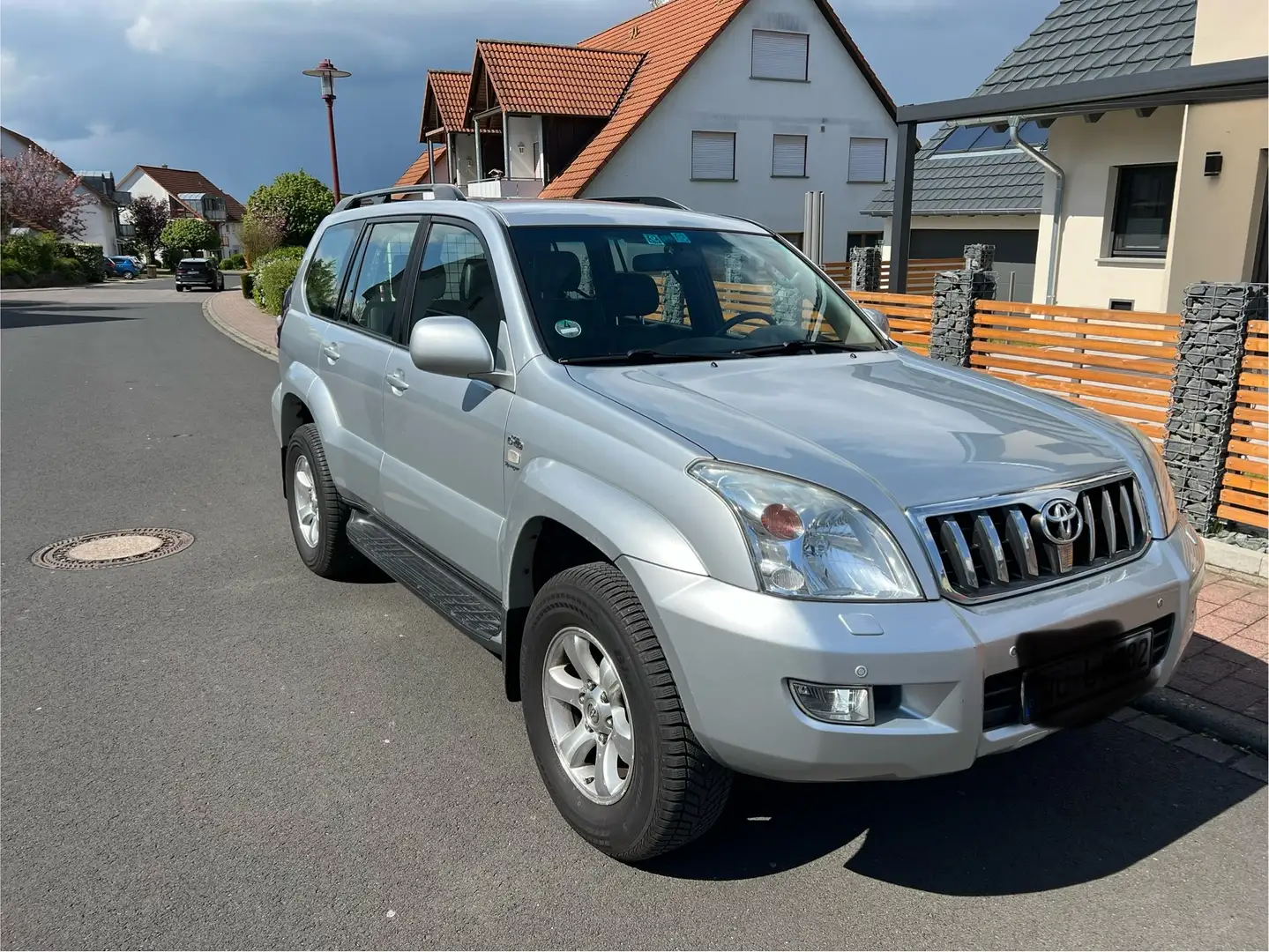 Toyota Land Cruiser Zilver - 2