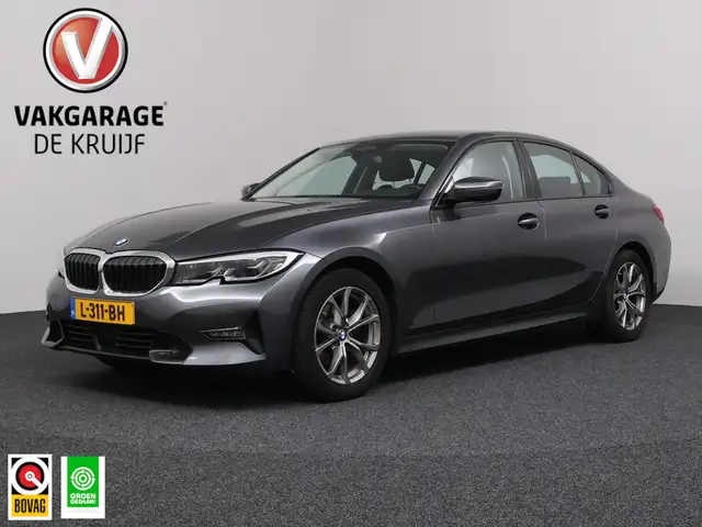 BMW 318 3-serie 318i High Executive | LUXE! | Laser Light!
