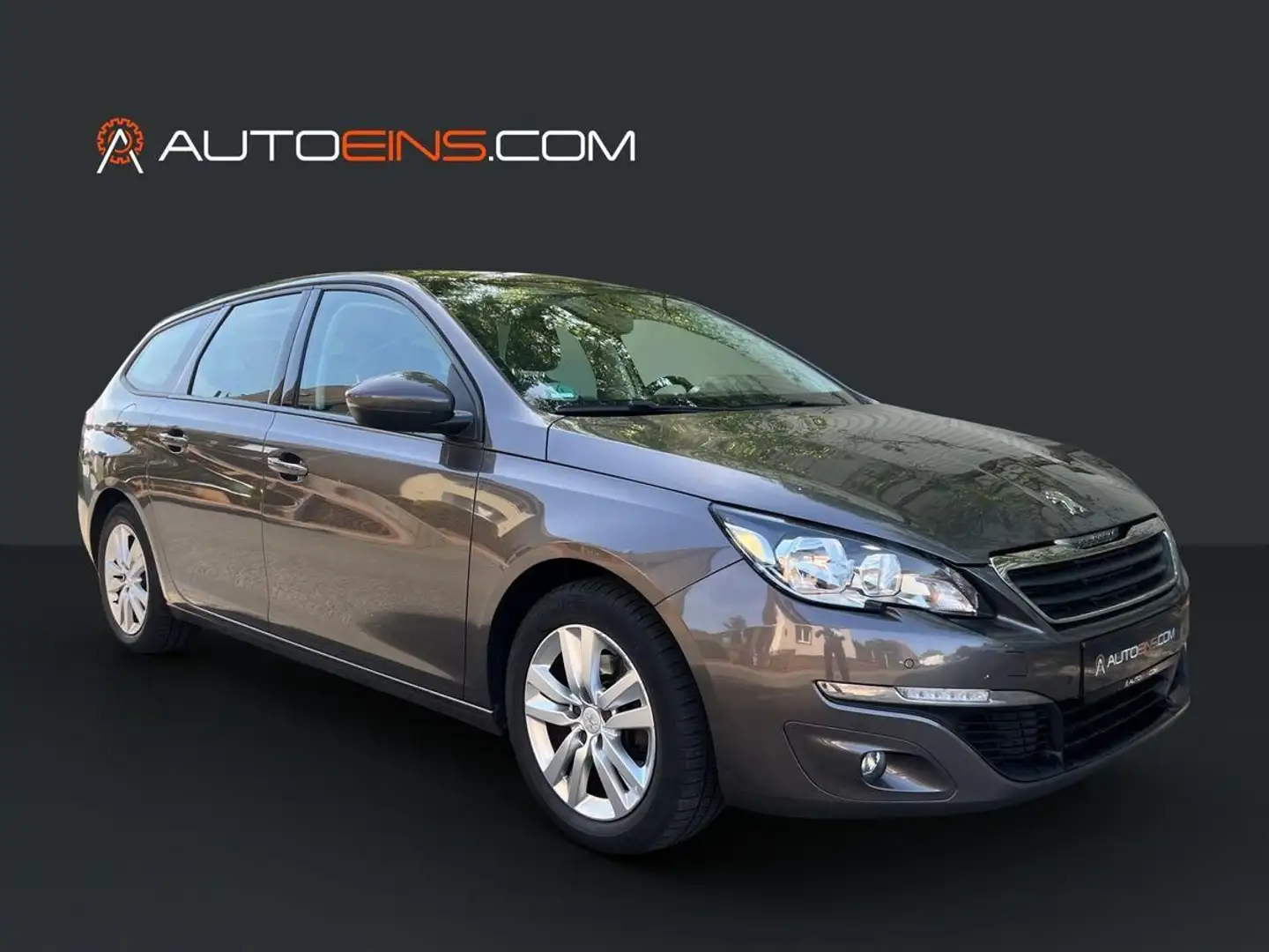 Peugeot 308 Active 1.2 e-THP / PureTech*Kamera*Pano*Navi Grau - 1