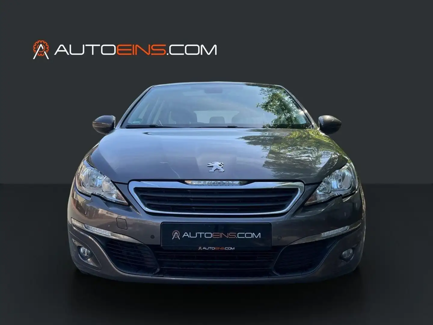 Peugeot 308 Active 1.2 e-THP / PureTech*Kamera*Pano*Navi Grau - 2