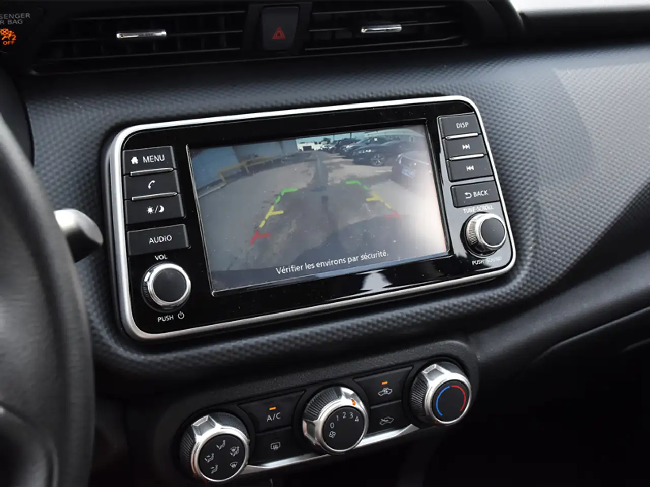 Nissan Kicks photo Nissan Kicks