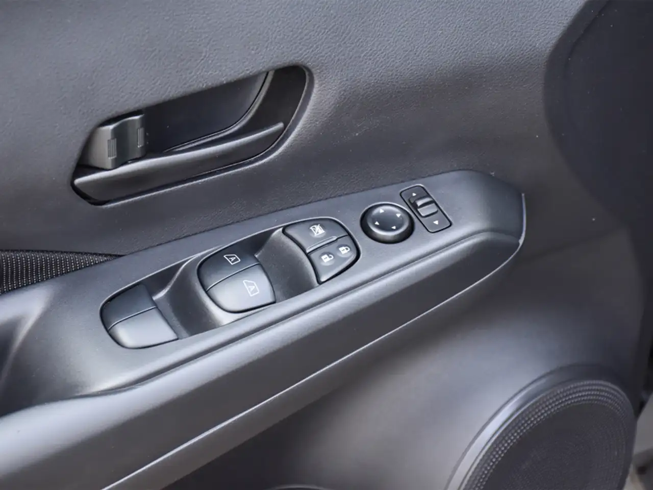 Nissan Kicks photo Nissan Kicks