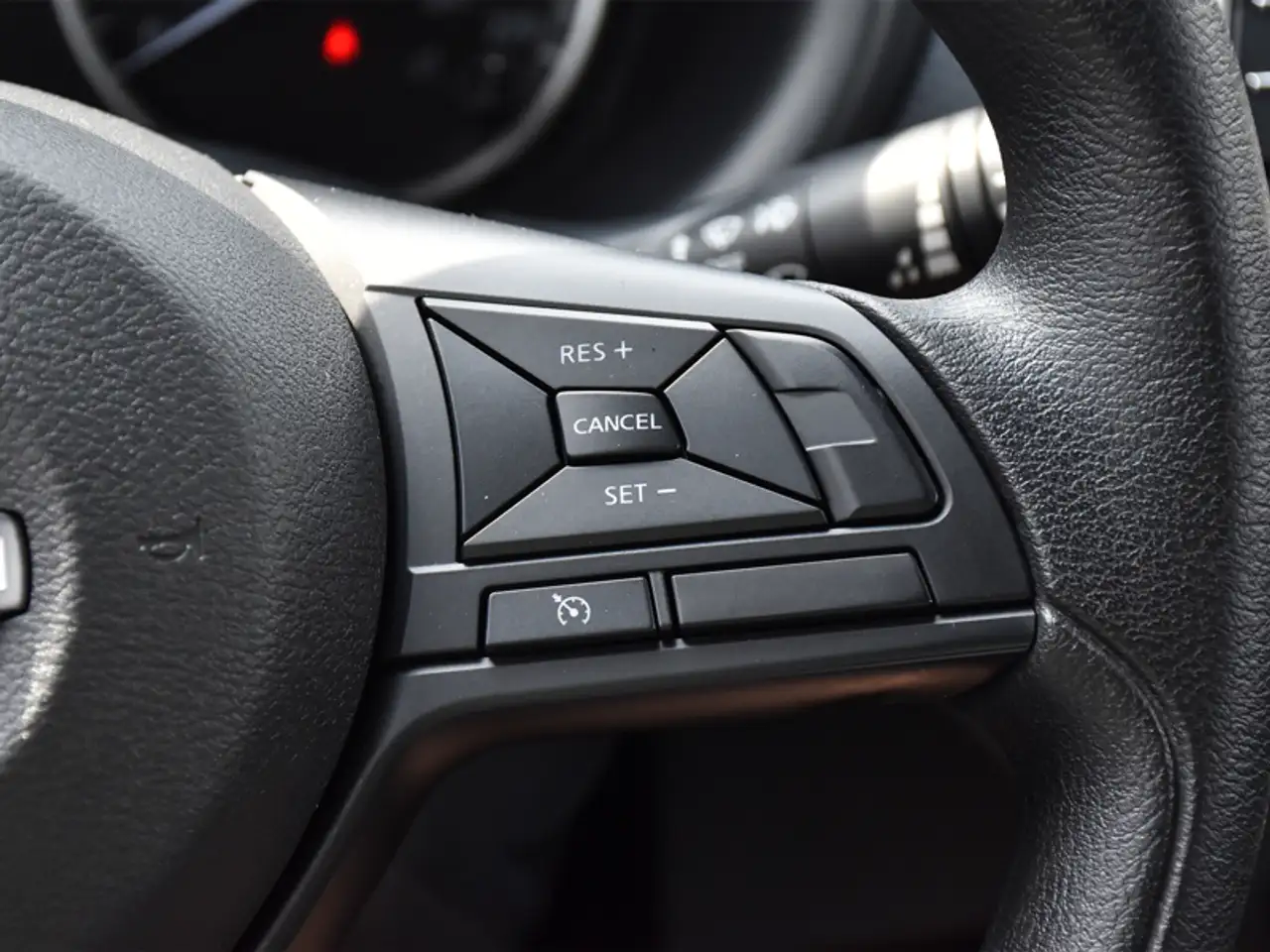 Nissan Kicks photo Nissan Kicks