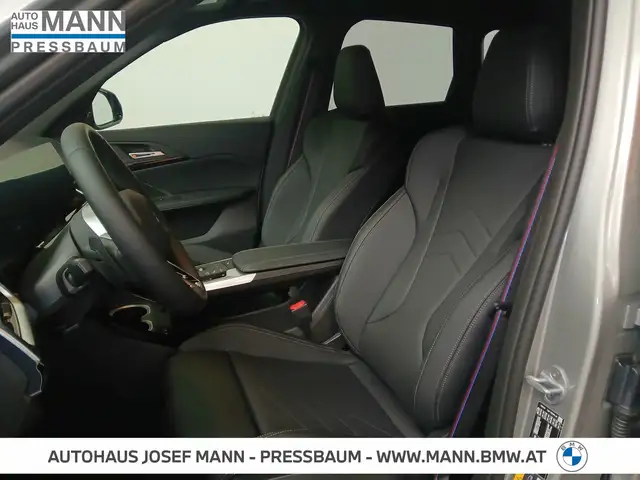 BMW X1 xDrive30e M SPORTPAKET PRO, INNOVATIONSPAKET Ansicht 4