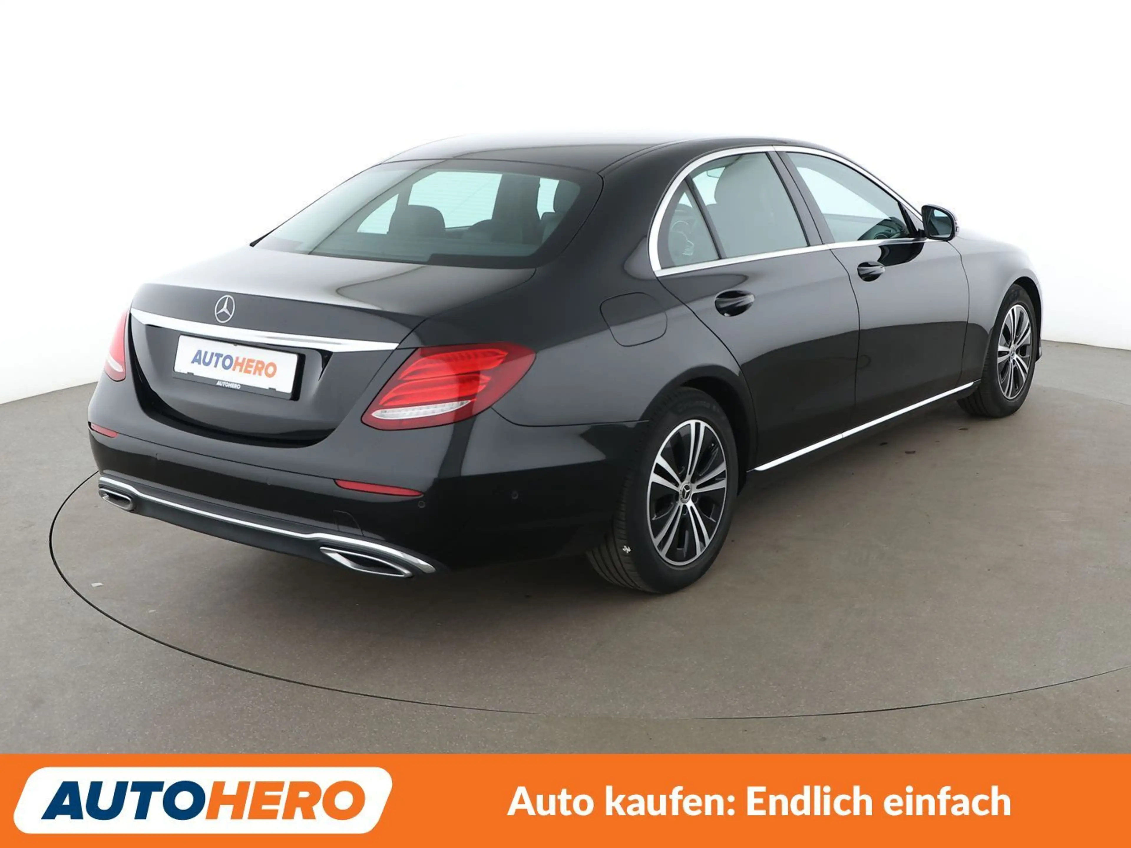 Mercedes-Benz E 200 E 200 d Avantgarde Aut.*NAVI*LED*TEMPO*CAM*PDC*SHZ — photo 6
