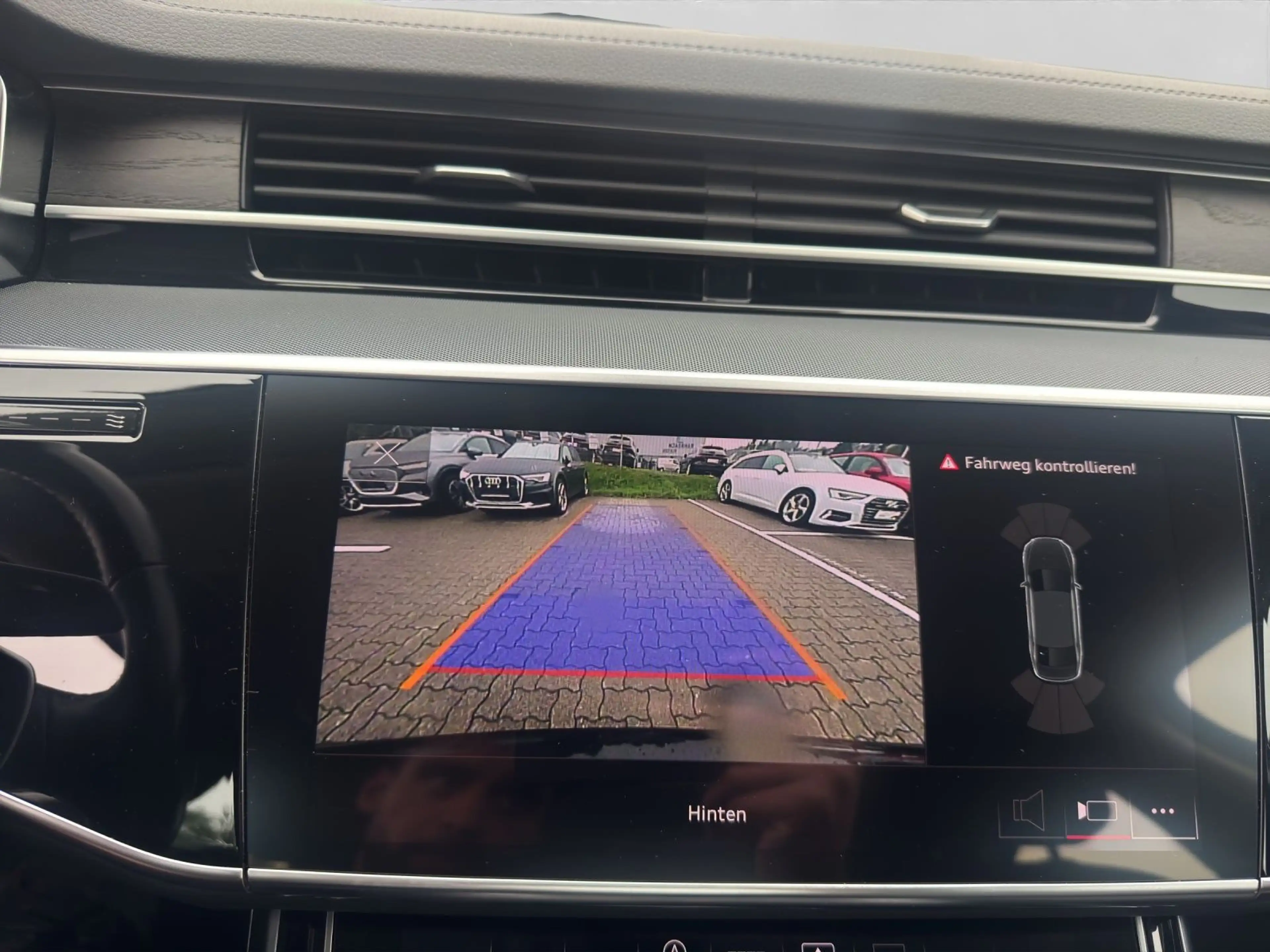 Audi A8 50 TDI Q MATRIX-LED KAMERA 4xSHZG — photo 15