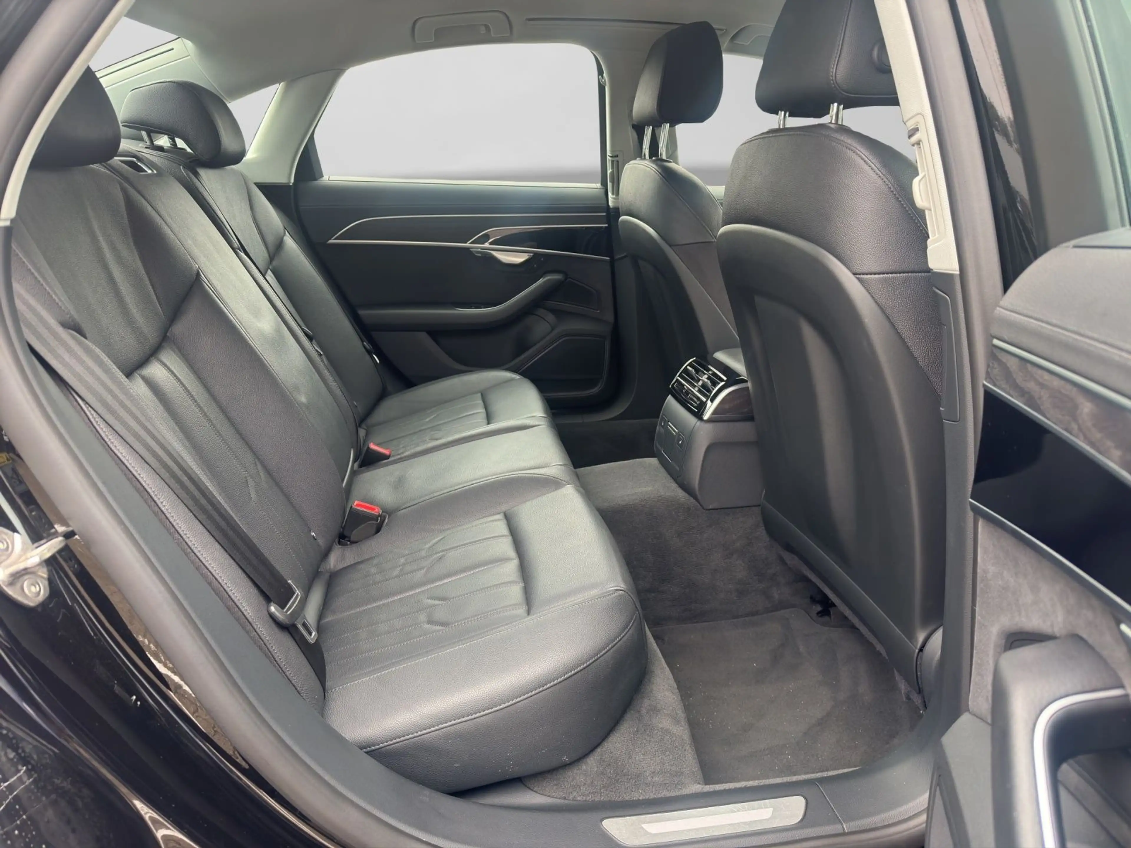 Audi A8 50 TDI Q MATRIX-LED KAMERA 4xSHZG — photo 6