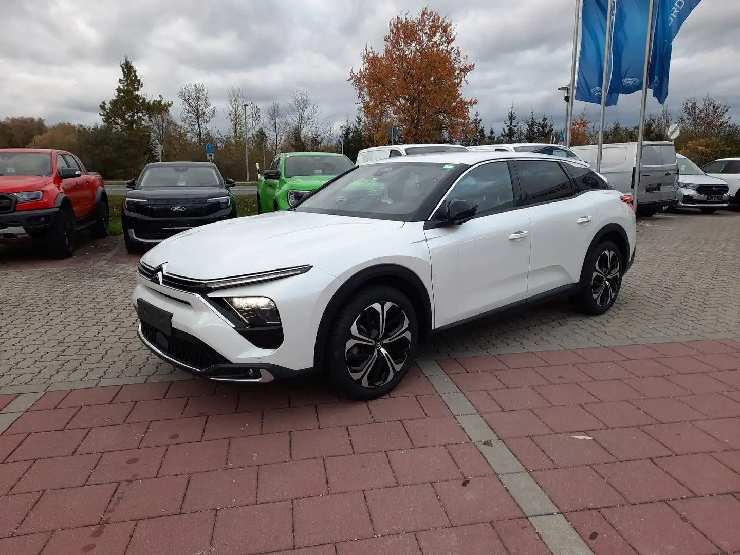 Citroen C5 X 1.2 PureTech 130 Plus Navi HUD LED Kamera Wit - 2