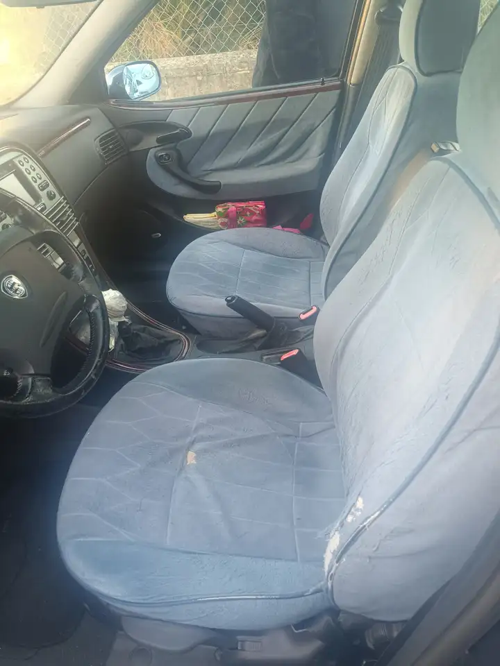 Lancia Lybra 1.9 jtd LX, foto 5