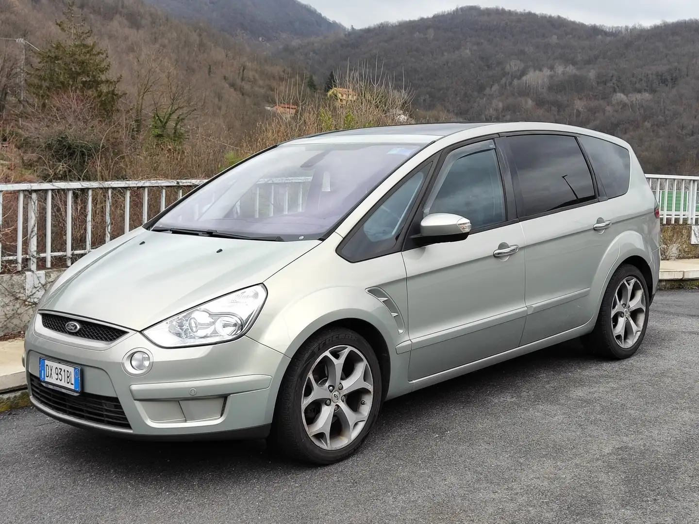 Ford S-Max 2.0 TDCi DPF Trend Bronce - 1